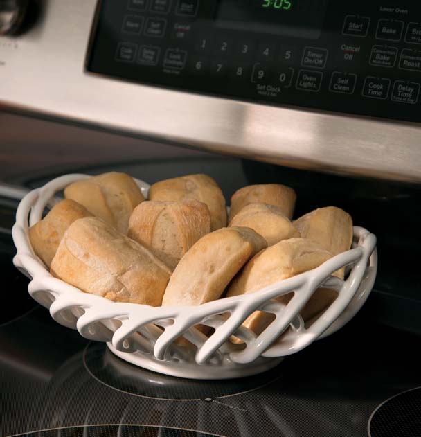 Keep Foods Warm Until They're Ready to Serve Keep Foods Warm Until They're Ready to Serve